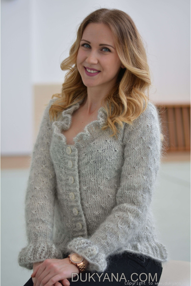 Ruffled cropped mohair cardigan in gray/CA73